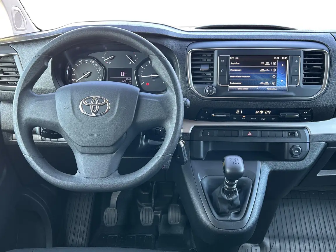 TOYOTA PROACE VERSO