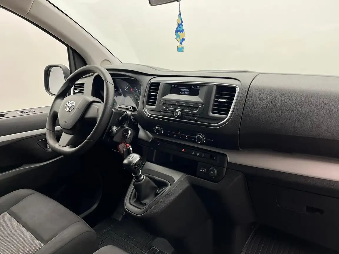 TOYOTA PROACE VERSO