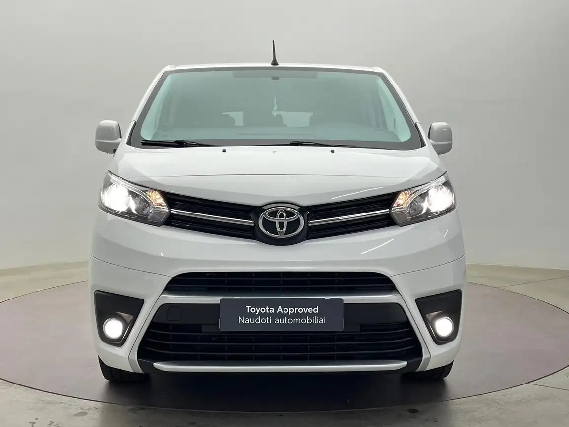 TOYOTA PROACE VERSO