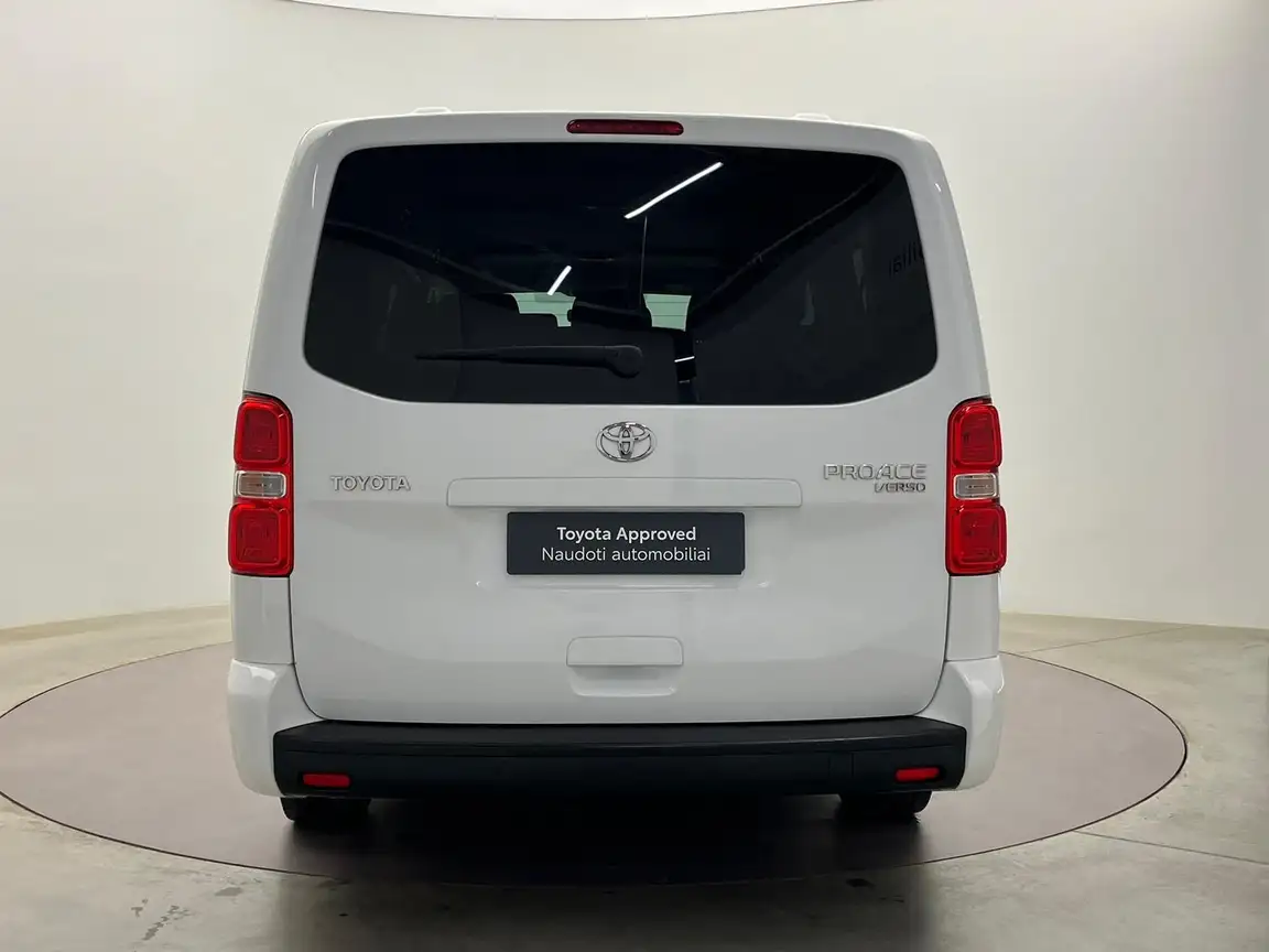 TOYOTA PROACE VERSO
