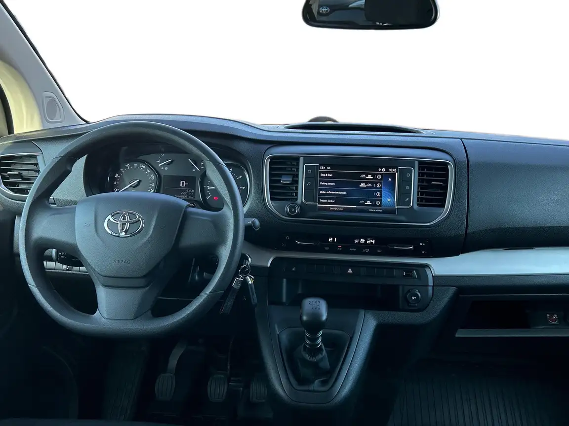 TOYOTA PROACE VERSO