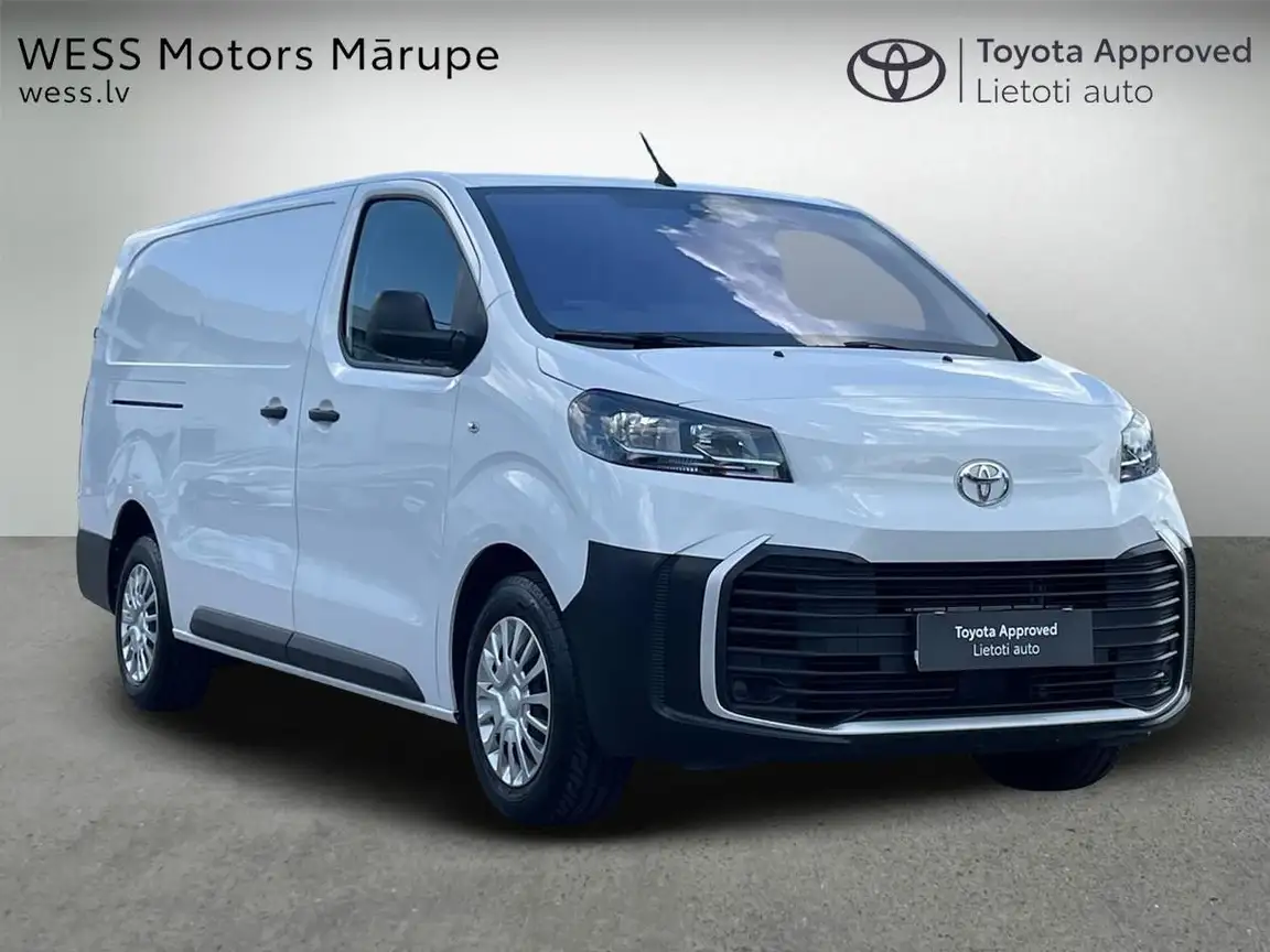 TOYOTA PROACE