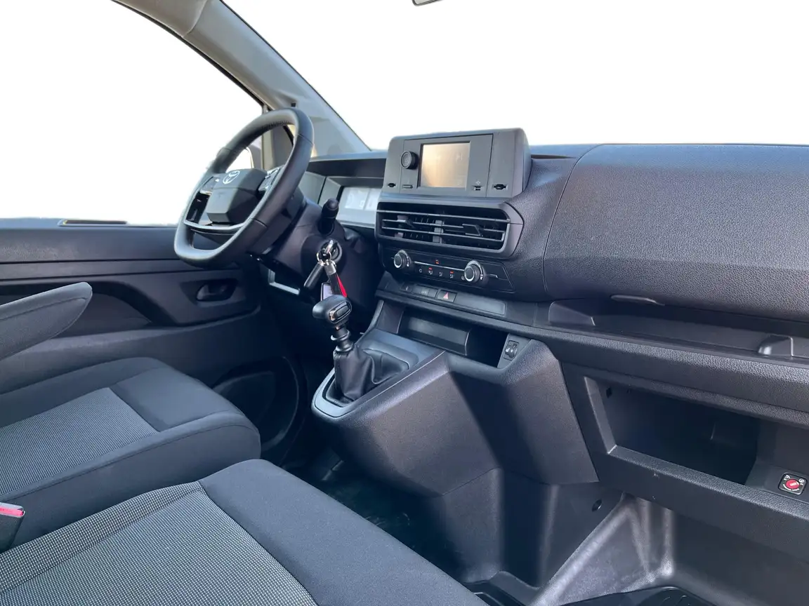 TOYOTA PROACE