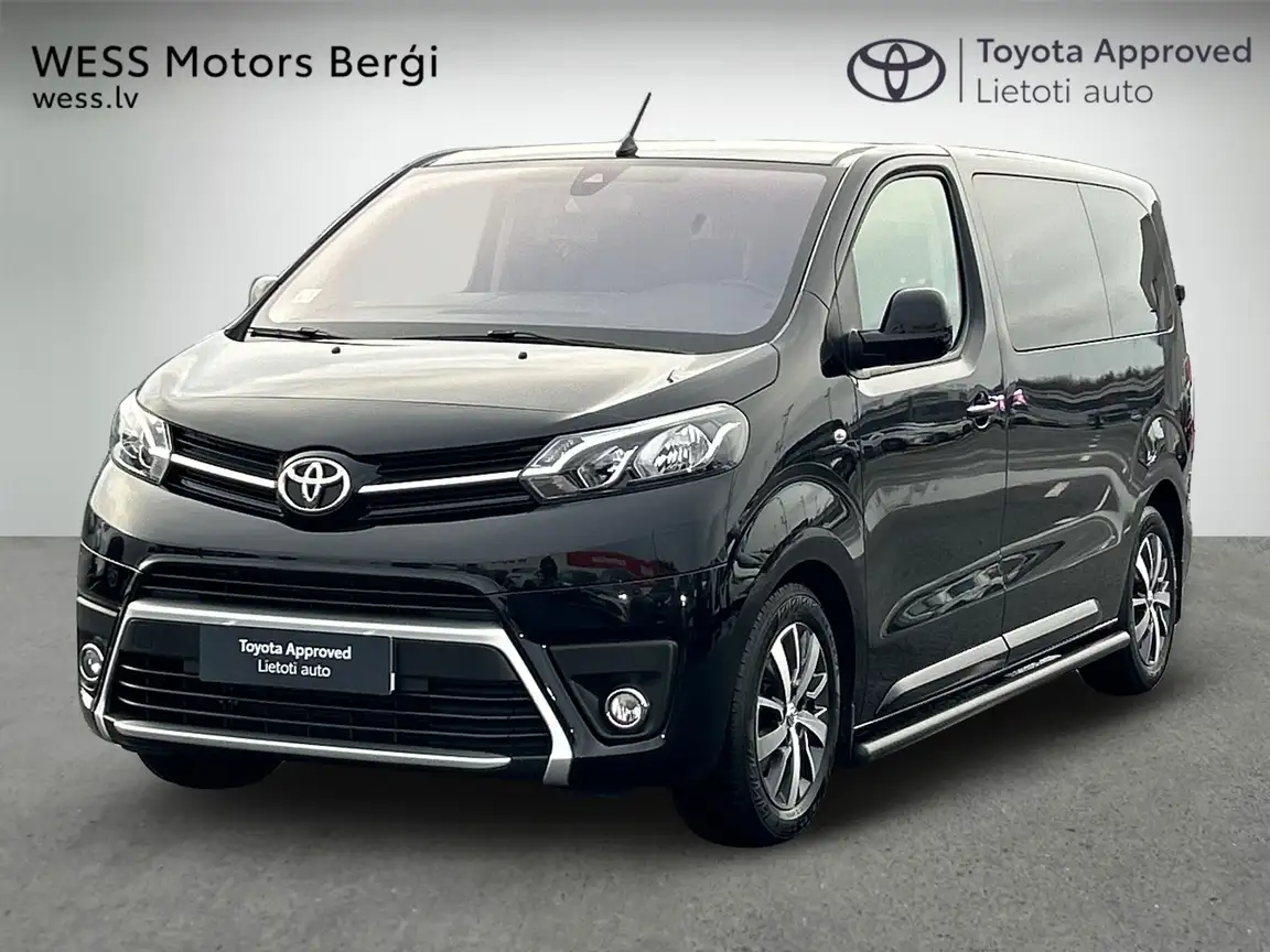 TOYOTA PROACE