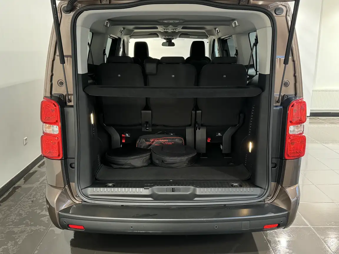 TOYOTA PROACE