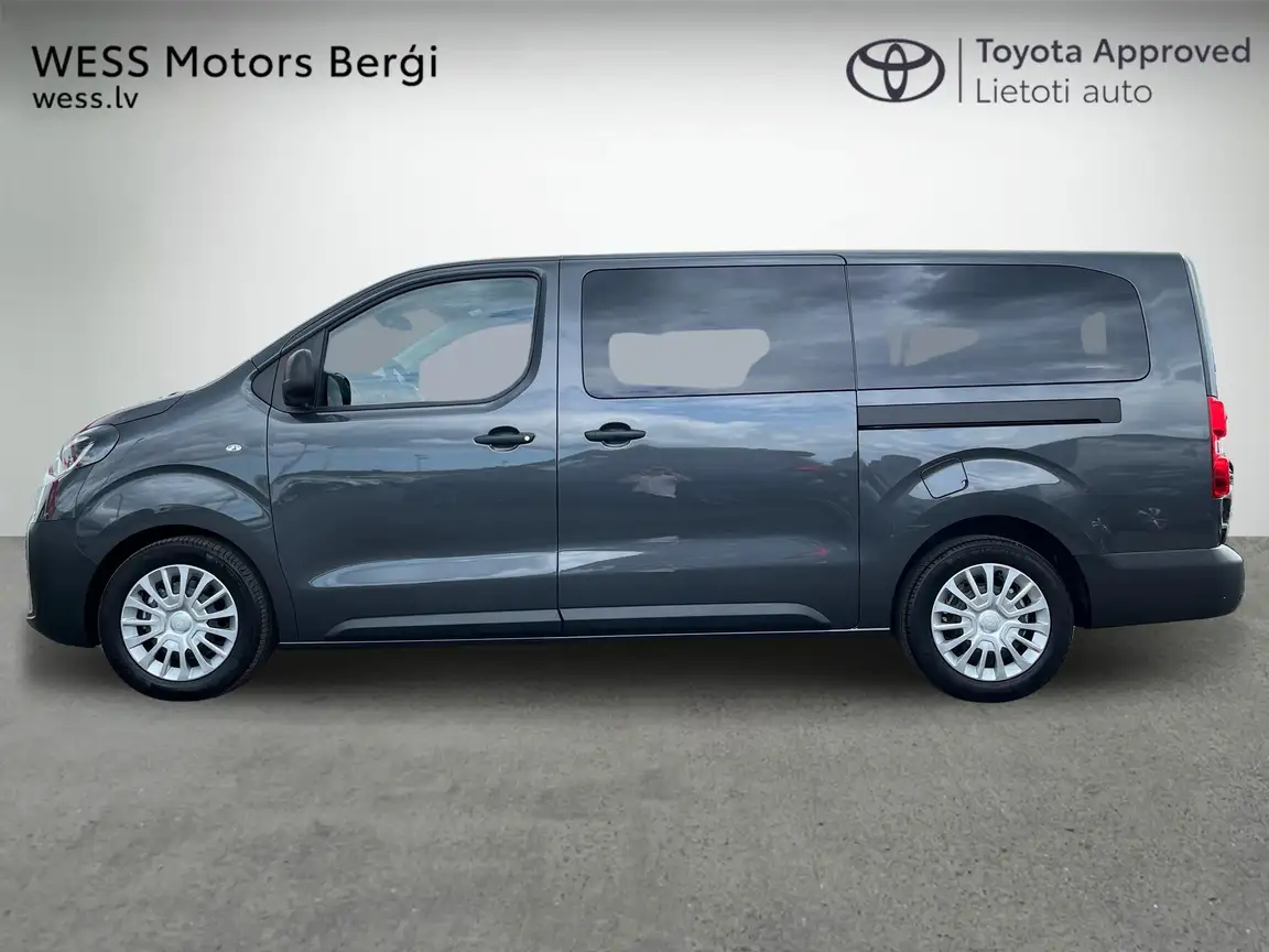 TOYOTA PROACE