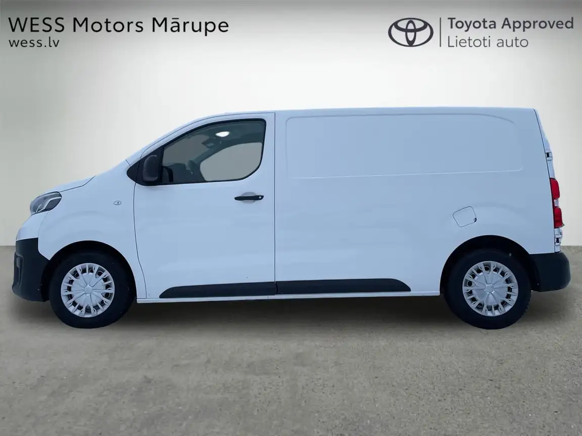 TOYOTA PROACE