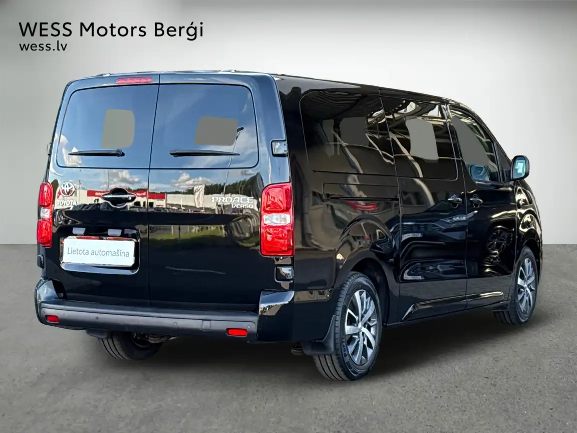 TOYOTA PROACE