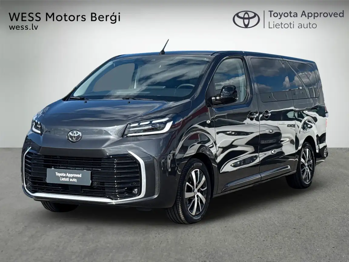 TOYOTA PROACE