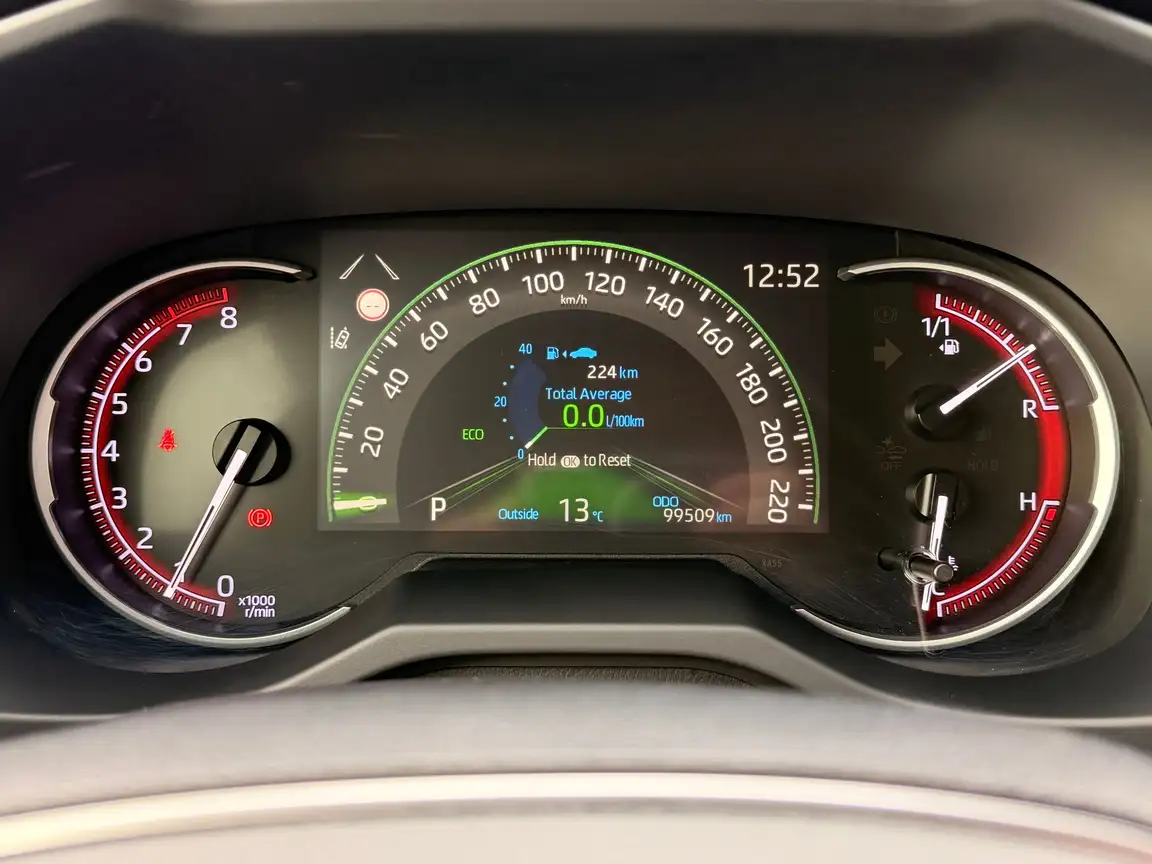 TOYOTA RAV4