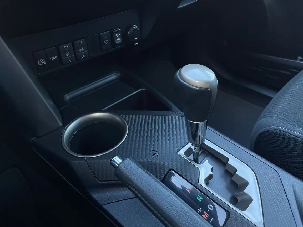 TOYOTA NONE