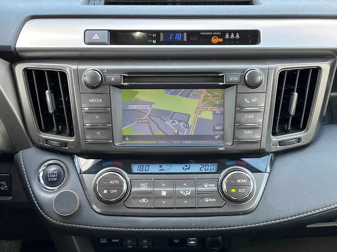 TOYOTA RAV4