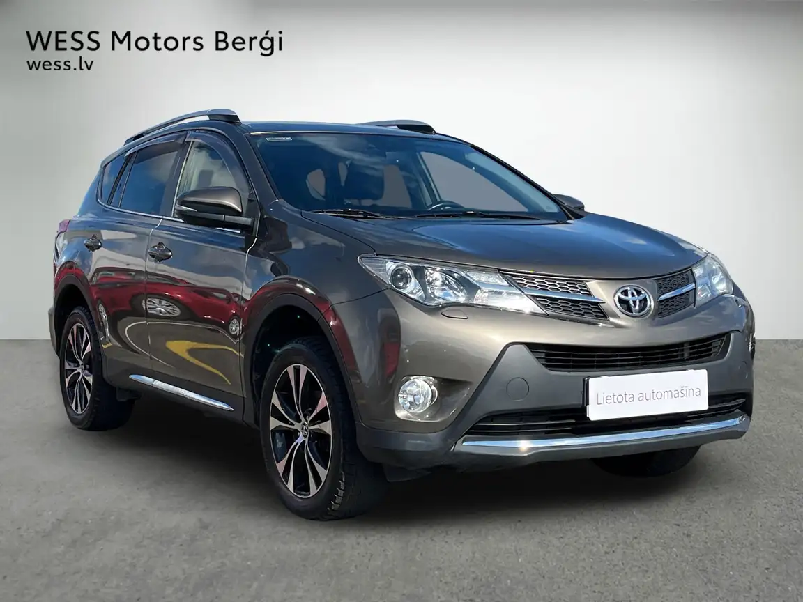 TOYOTA RAV4