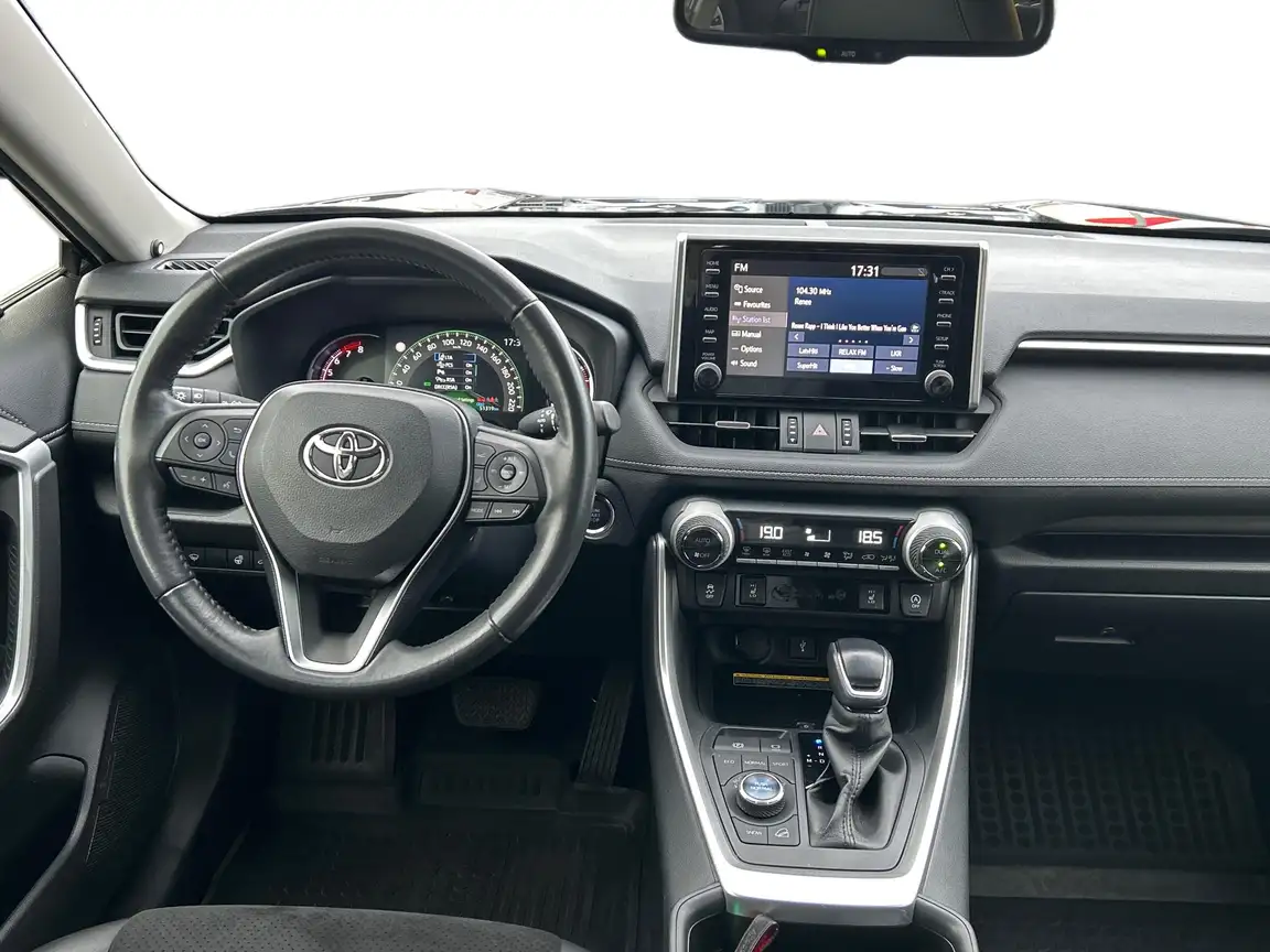 TOYOTA RAV4