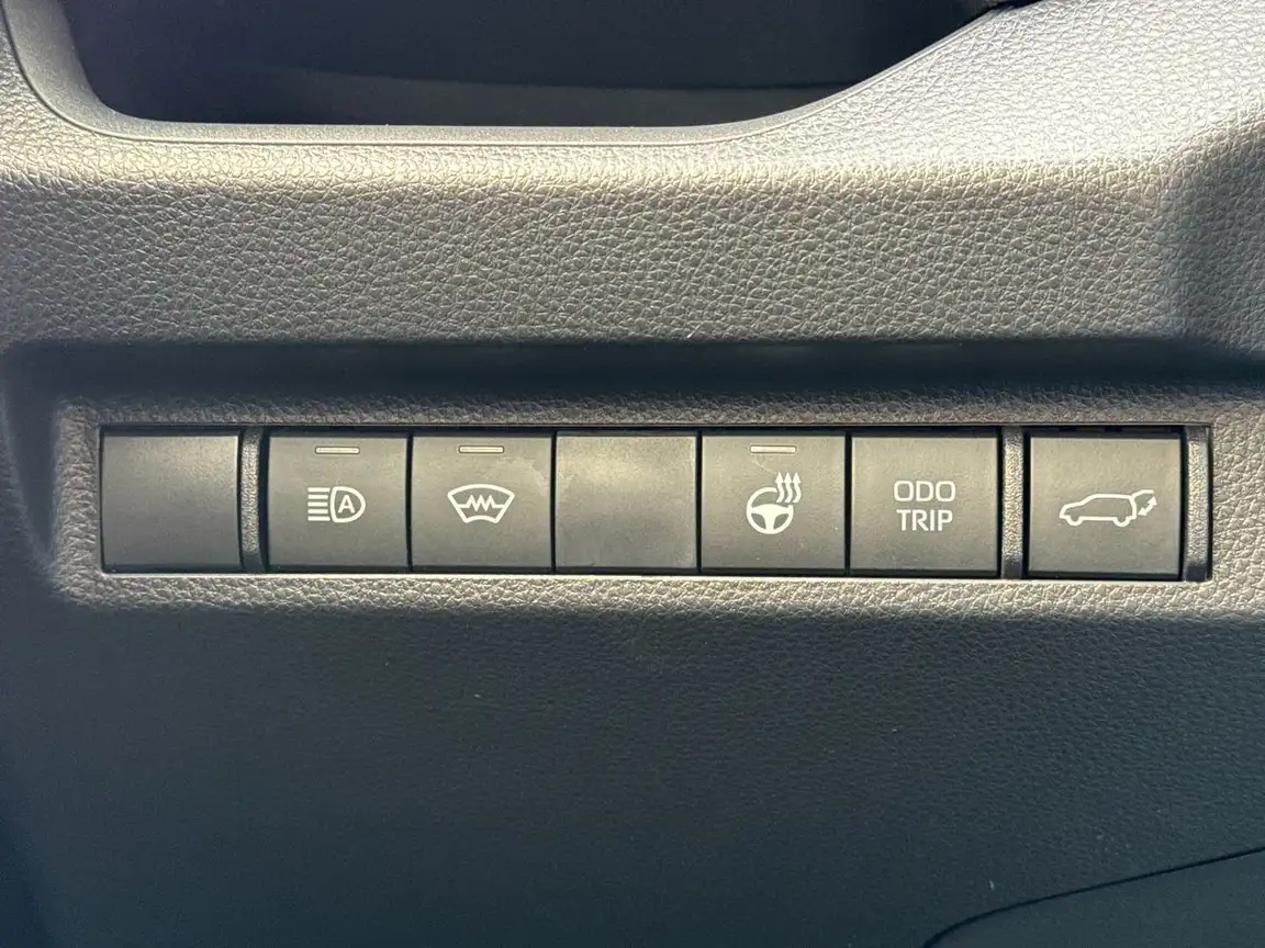 TOYOTA NONE