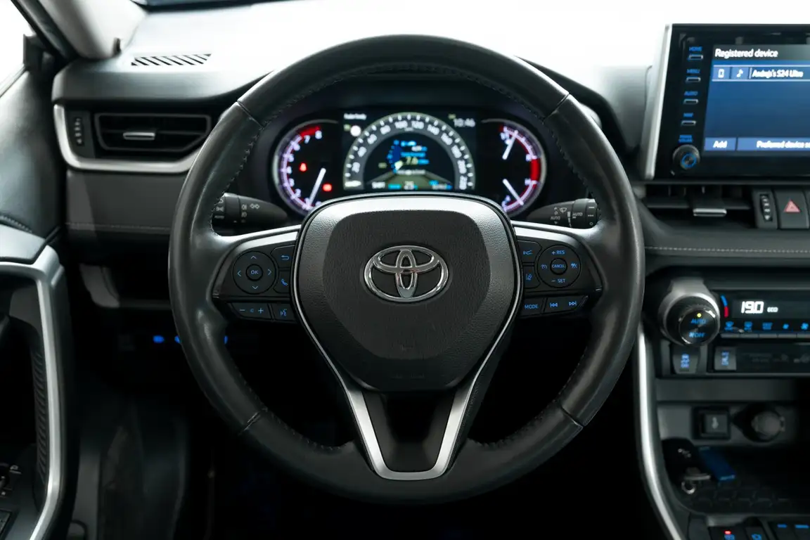 TOYOTA RAV4
