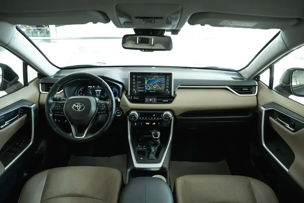 TOYOTA RAV4