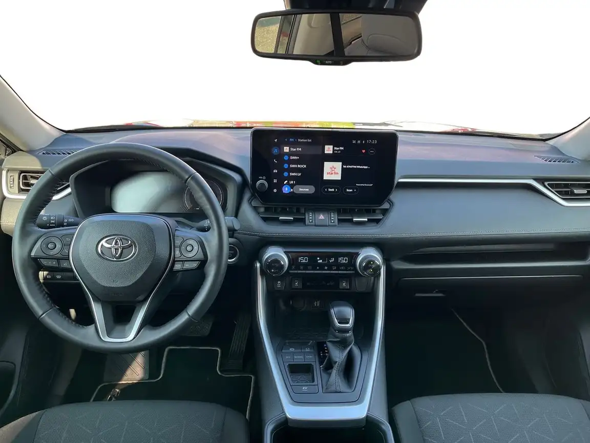 TOYOTA RAV4