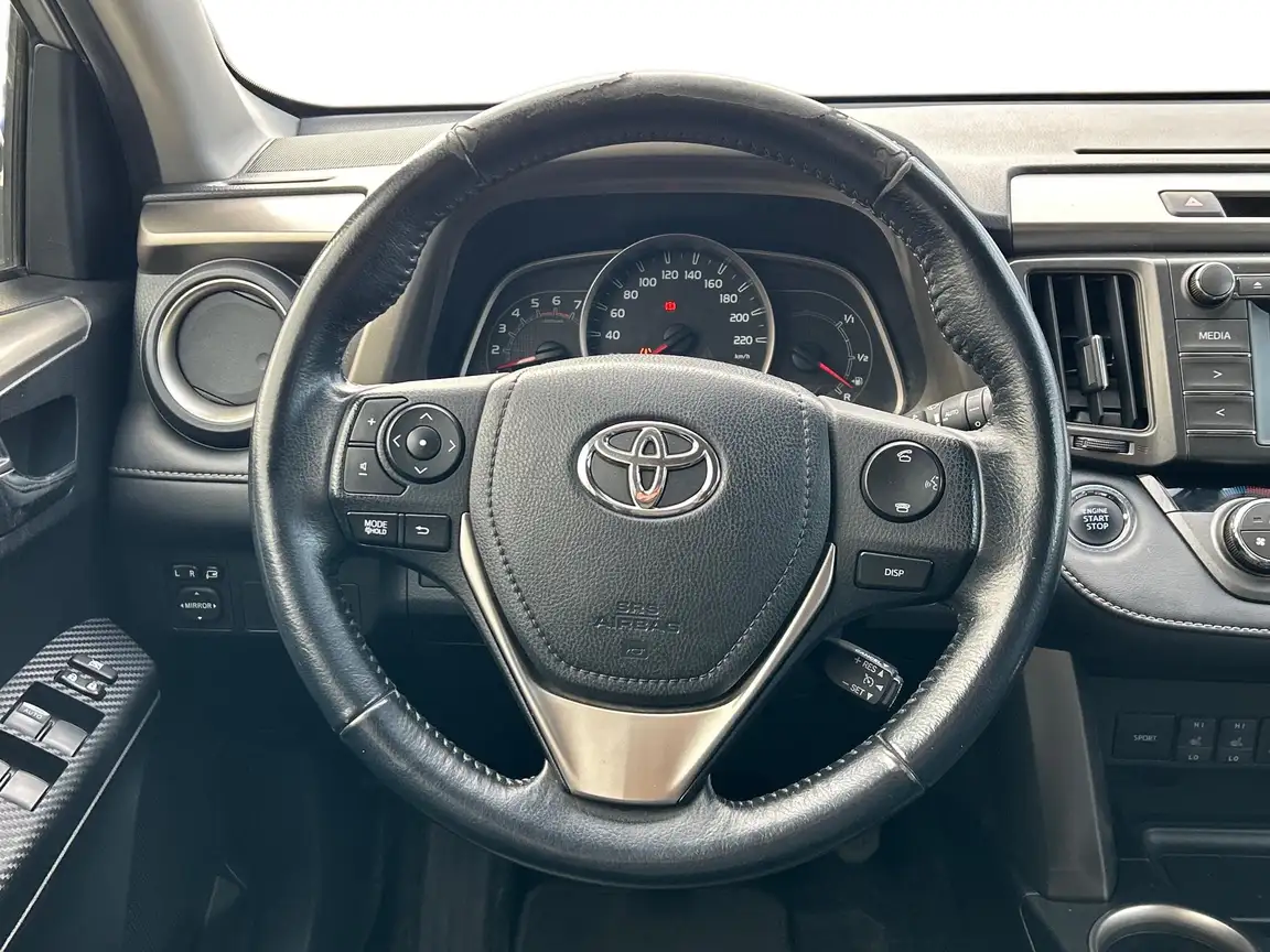 TOYOTA RAV4