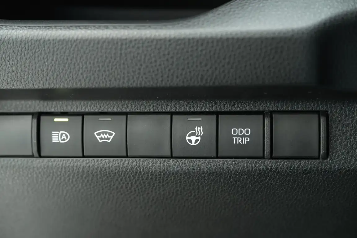 TOYOTA NONE