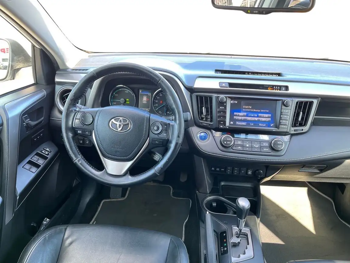 TOYOTA RAV4