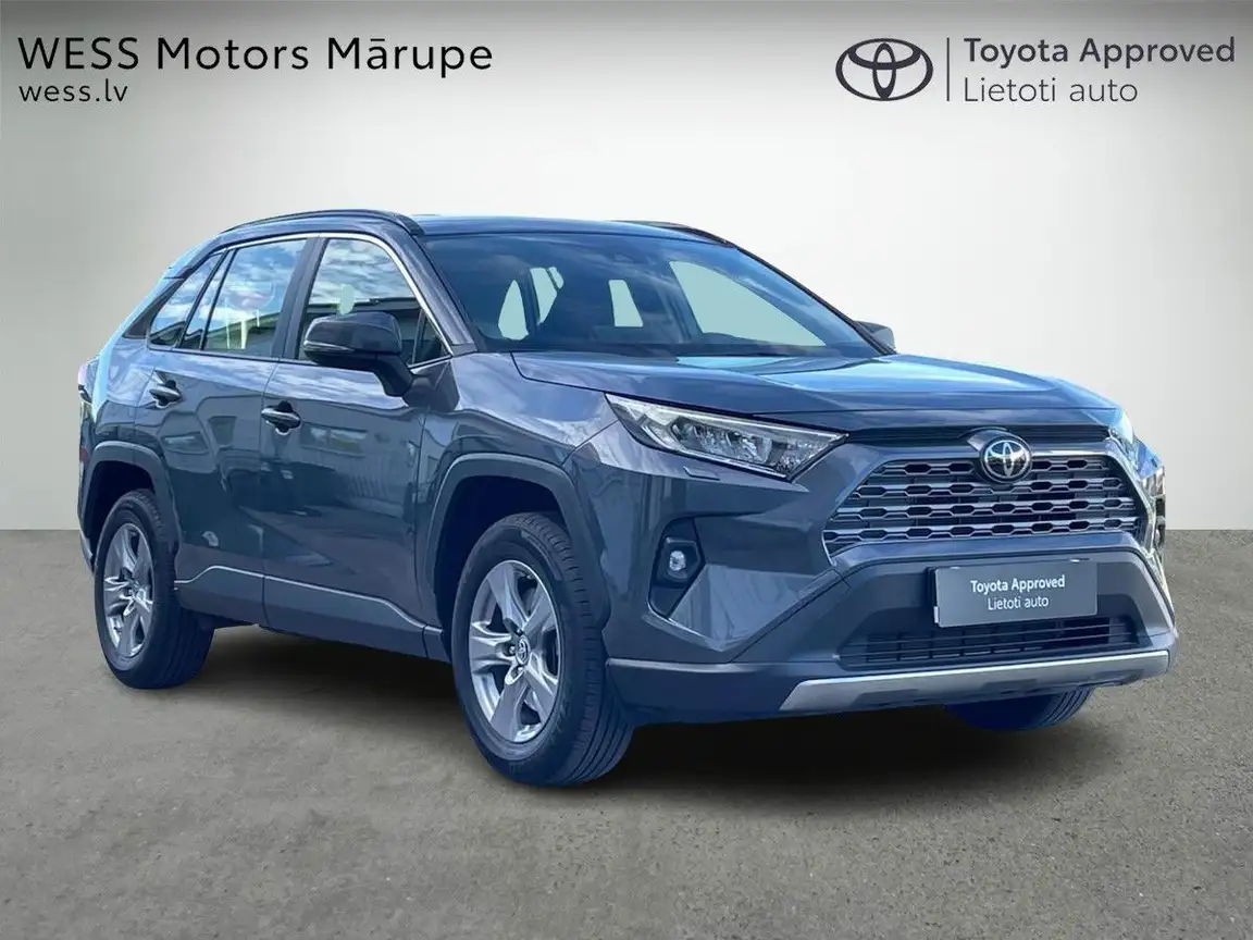 TOYOTA RAV4