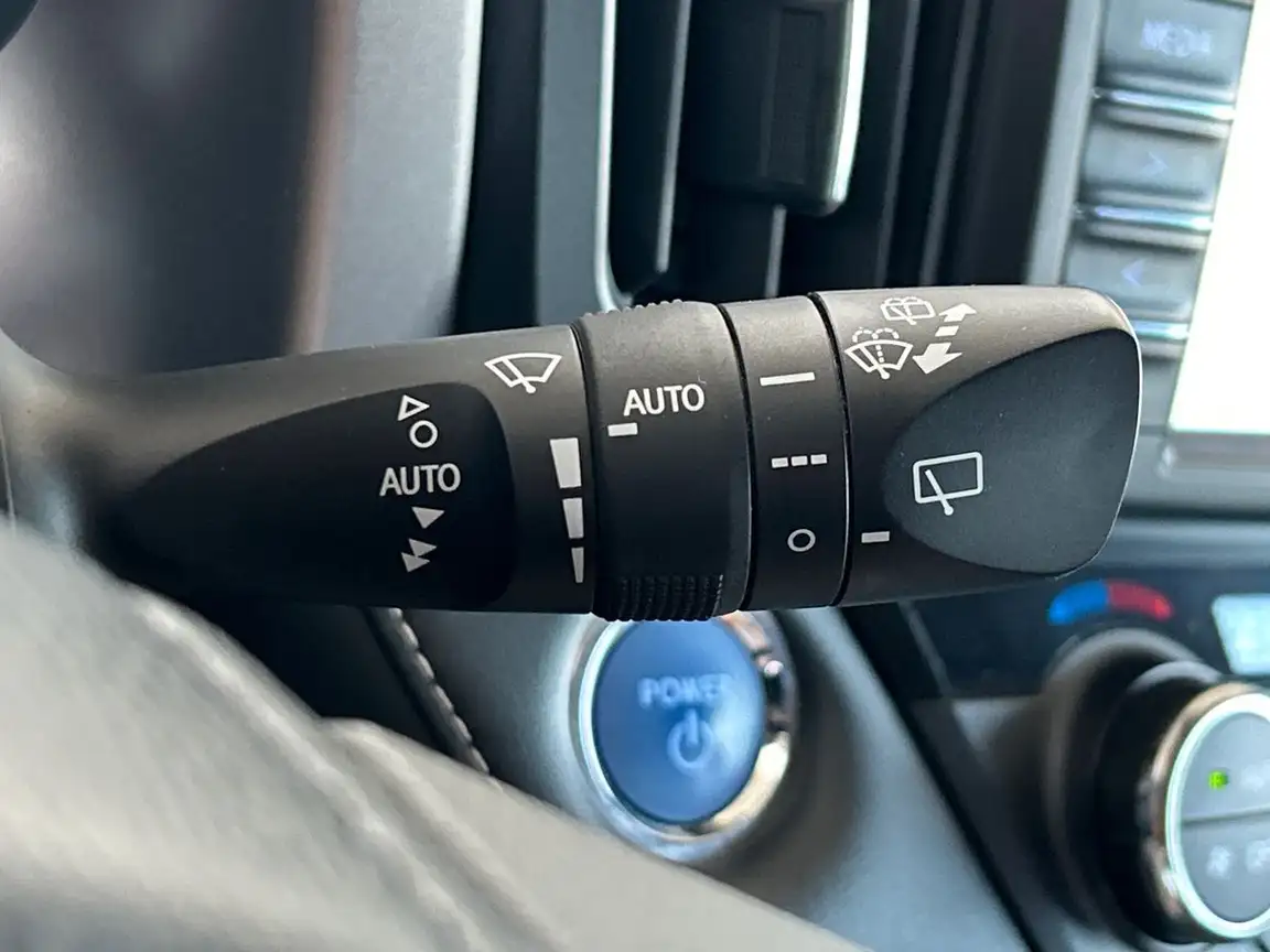 TOYOTA NONE