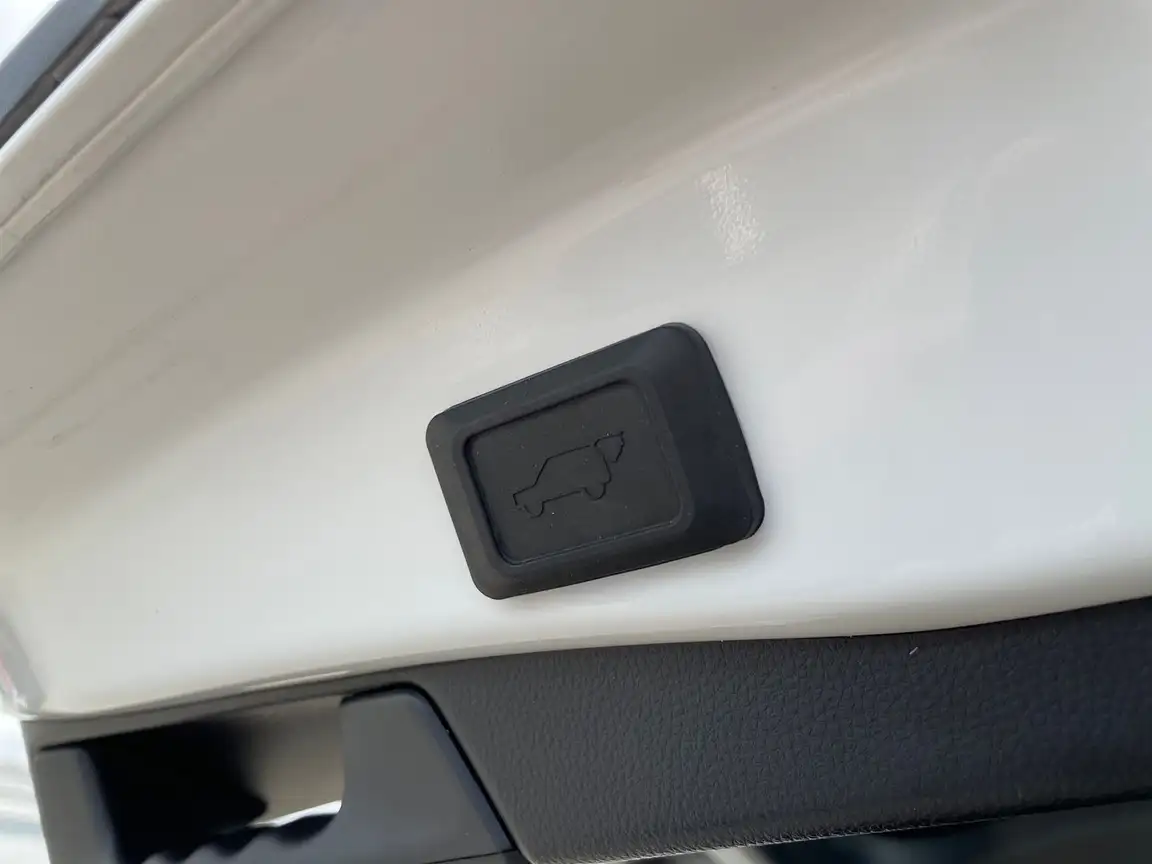 TOYOTA NONE