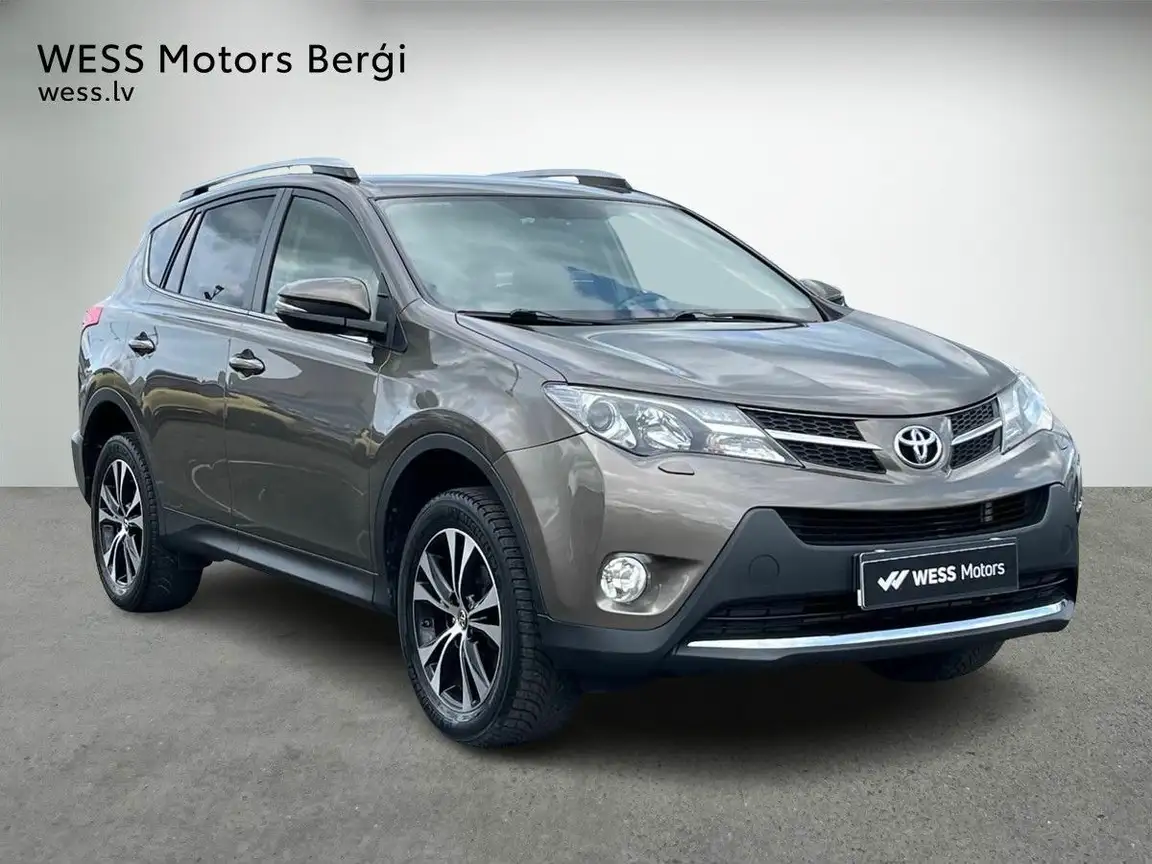 TOYOTA RAV4