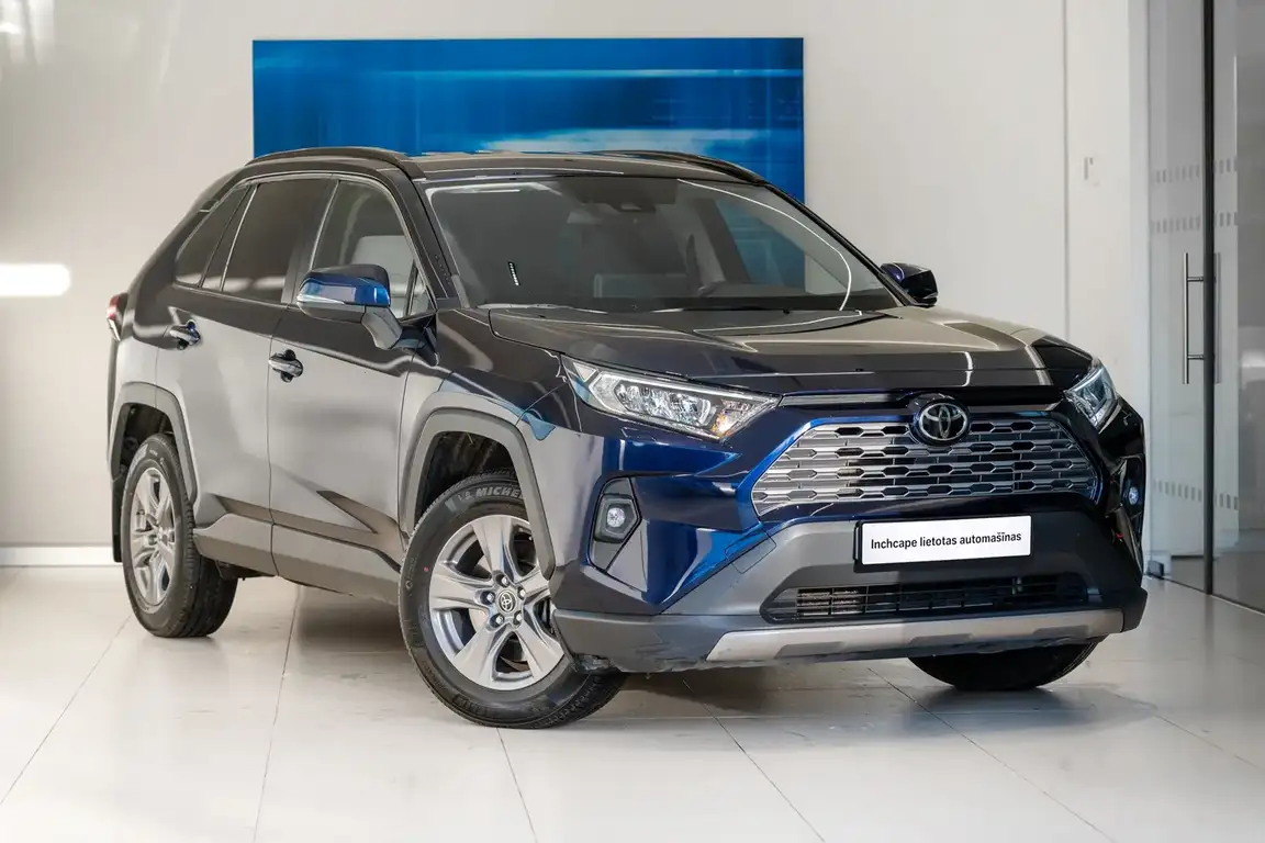 TOYOTA RAV4