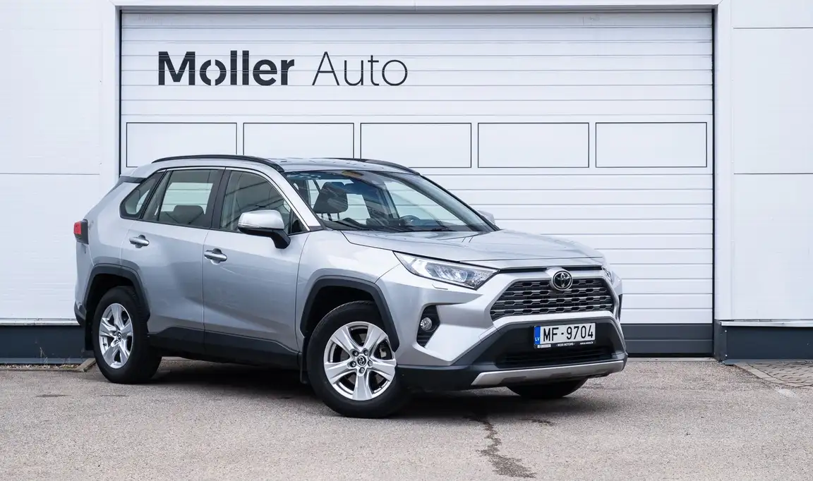 TOYOTA RAV4