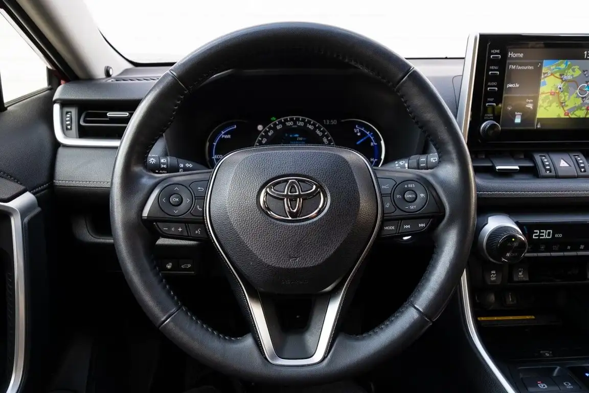 TOYOTA RAV4