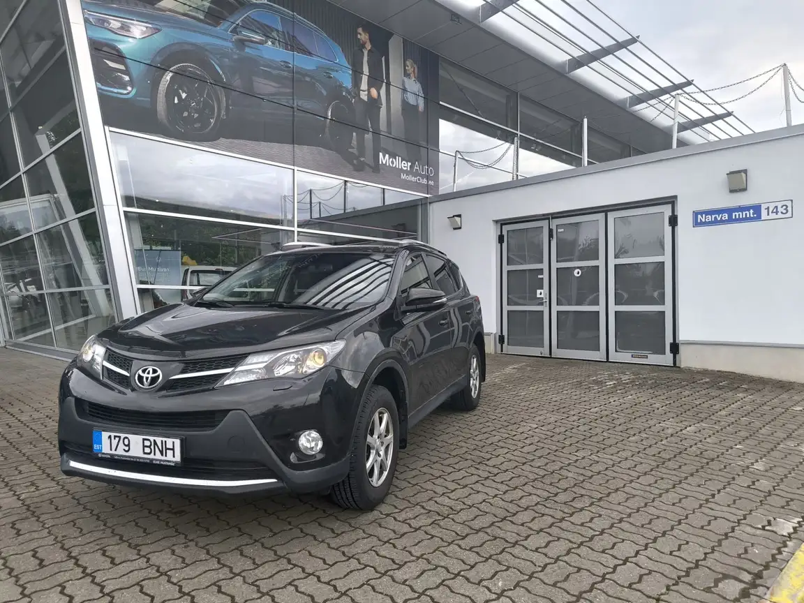 TOYOTA RAV4