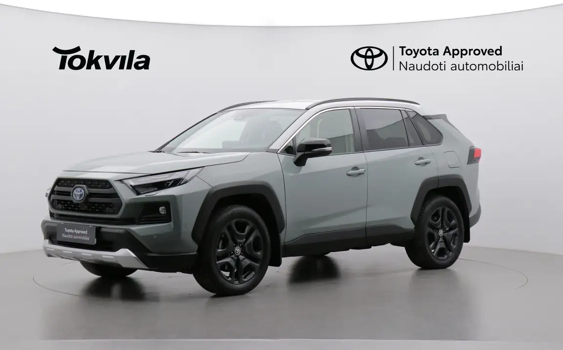 TOYOTA RAV4