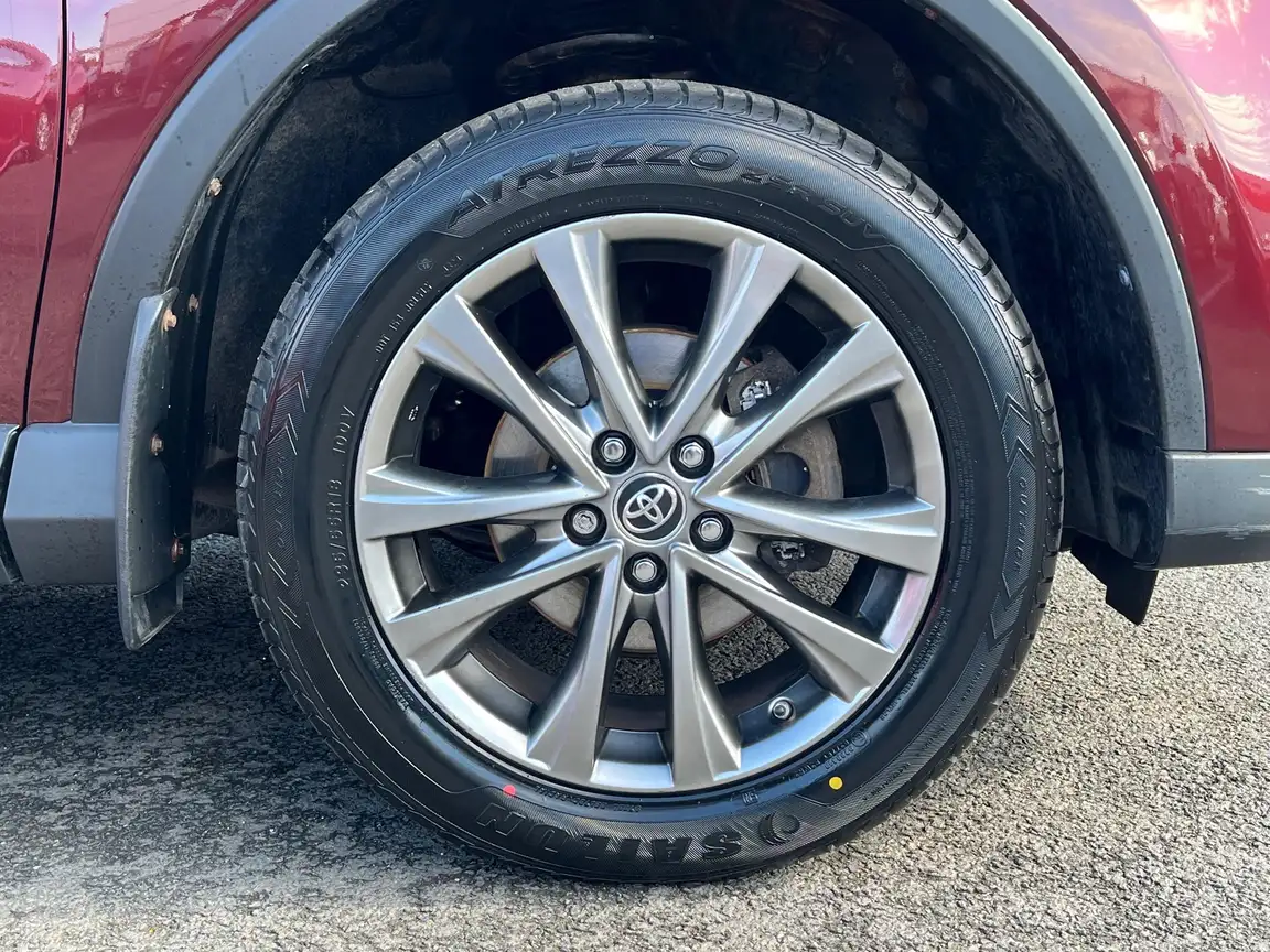 TOYOTA RAV4