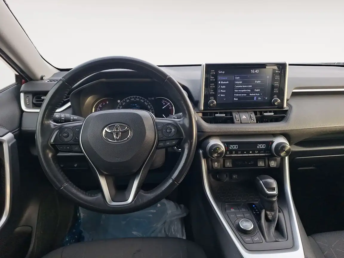 TOYOTA RAV4
