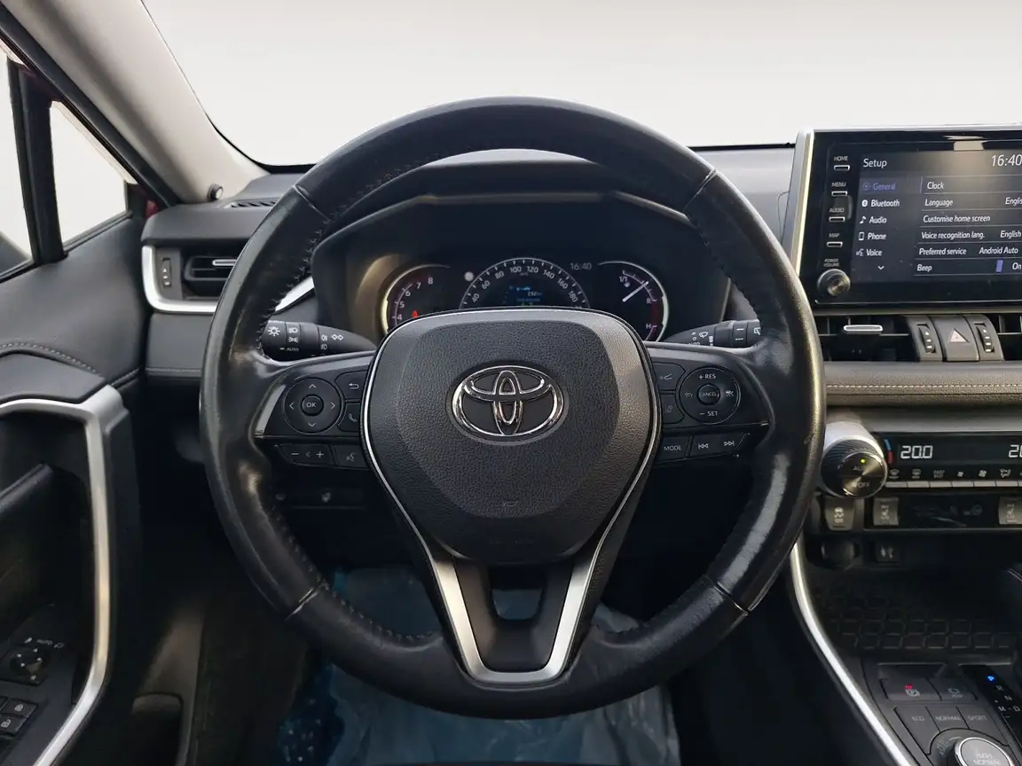 TOYOTA RAV4