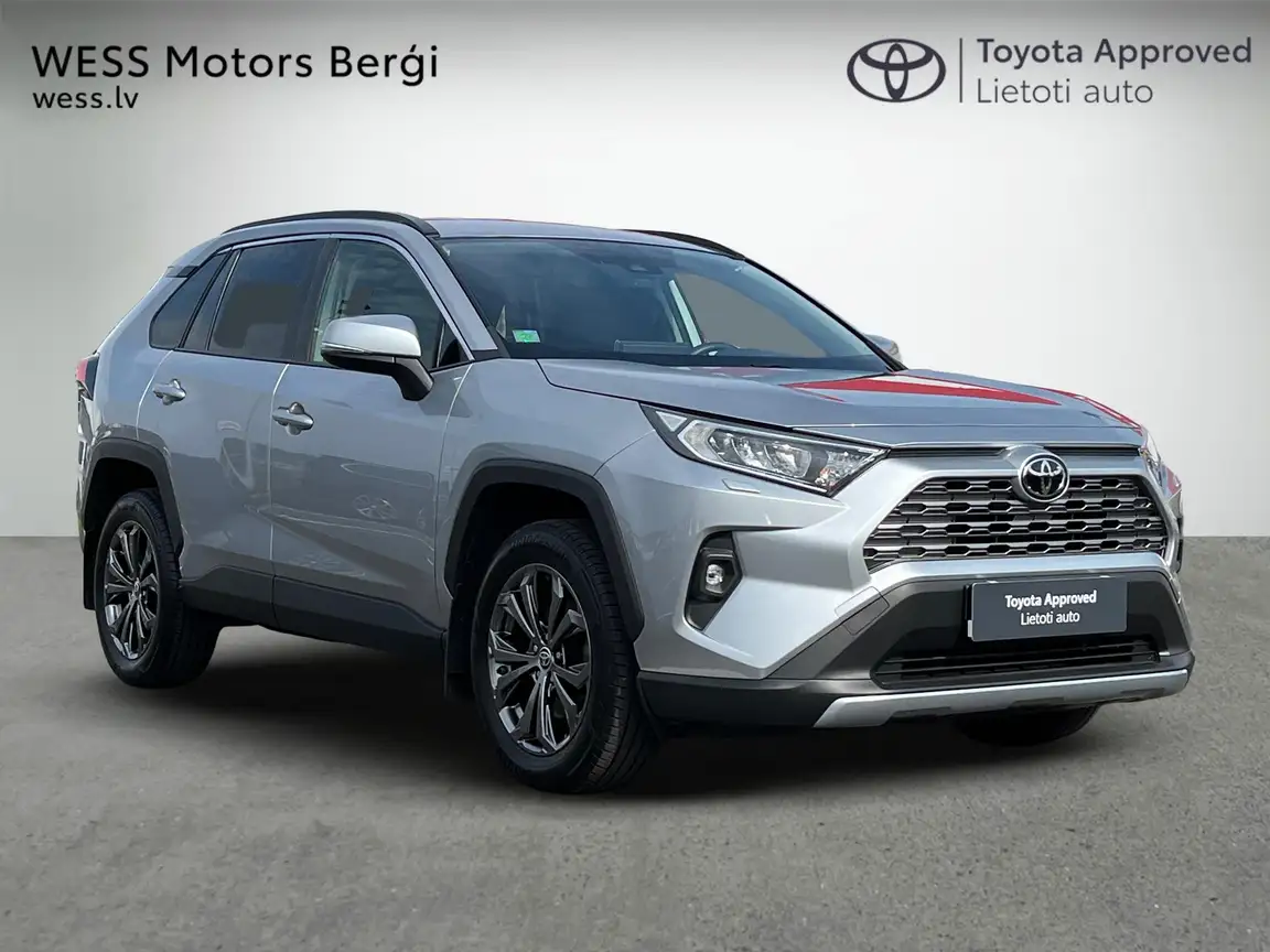 TOYOTA RAV4