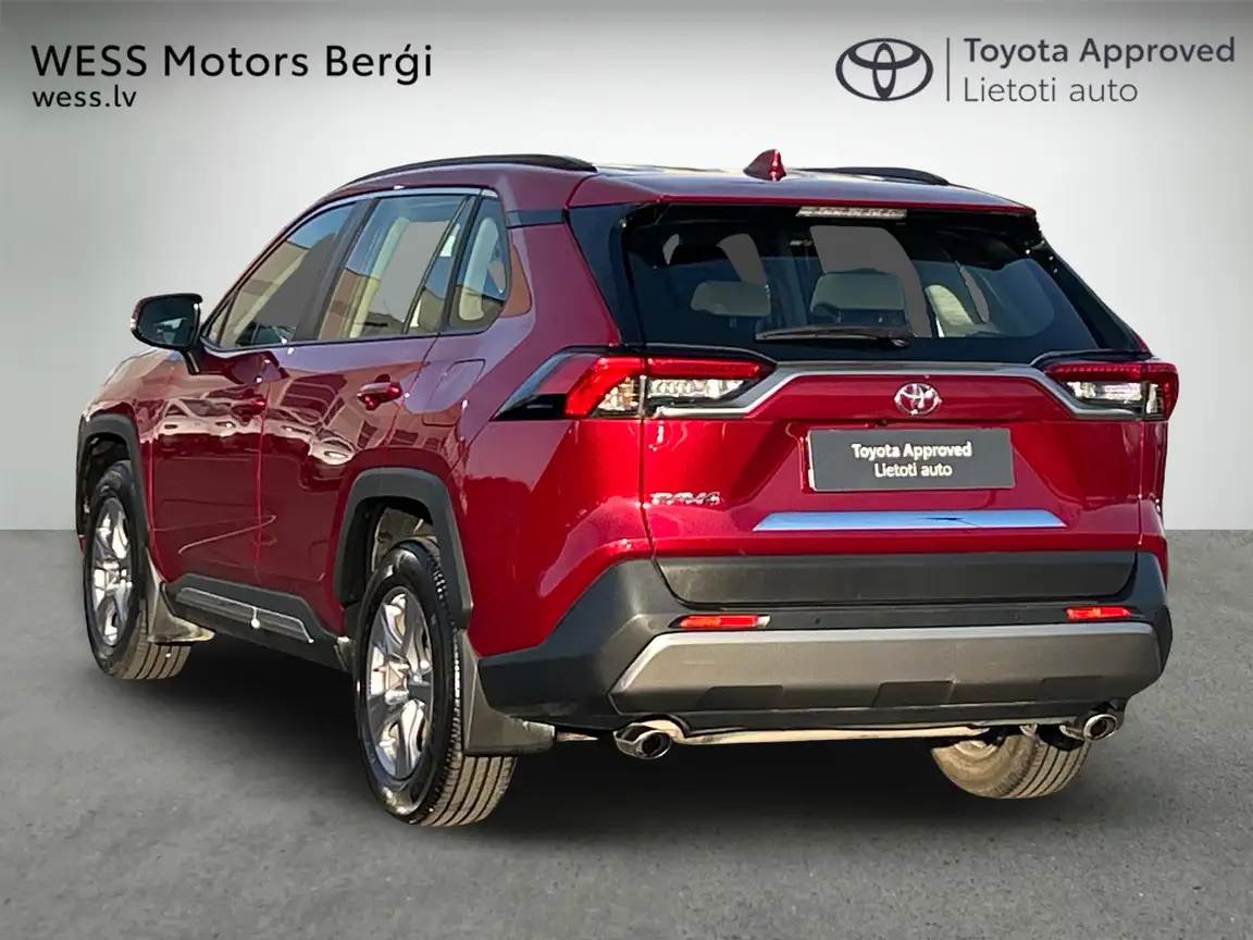 TOYOTA RAV4