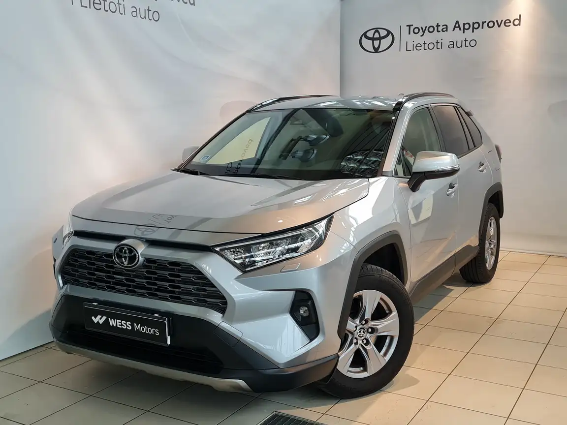 TOYOTA RAV4