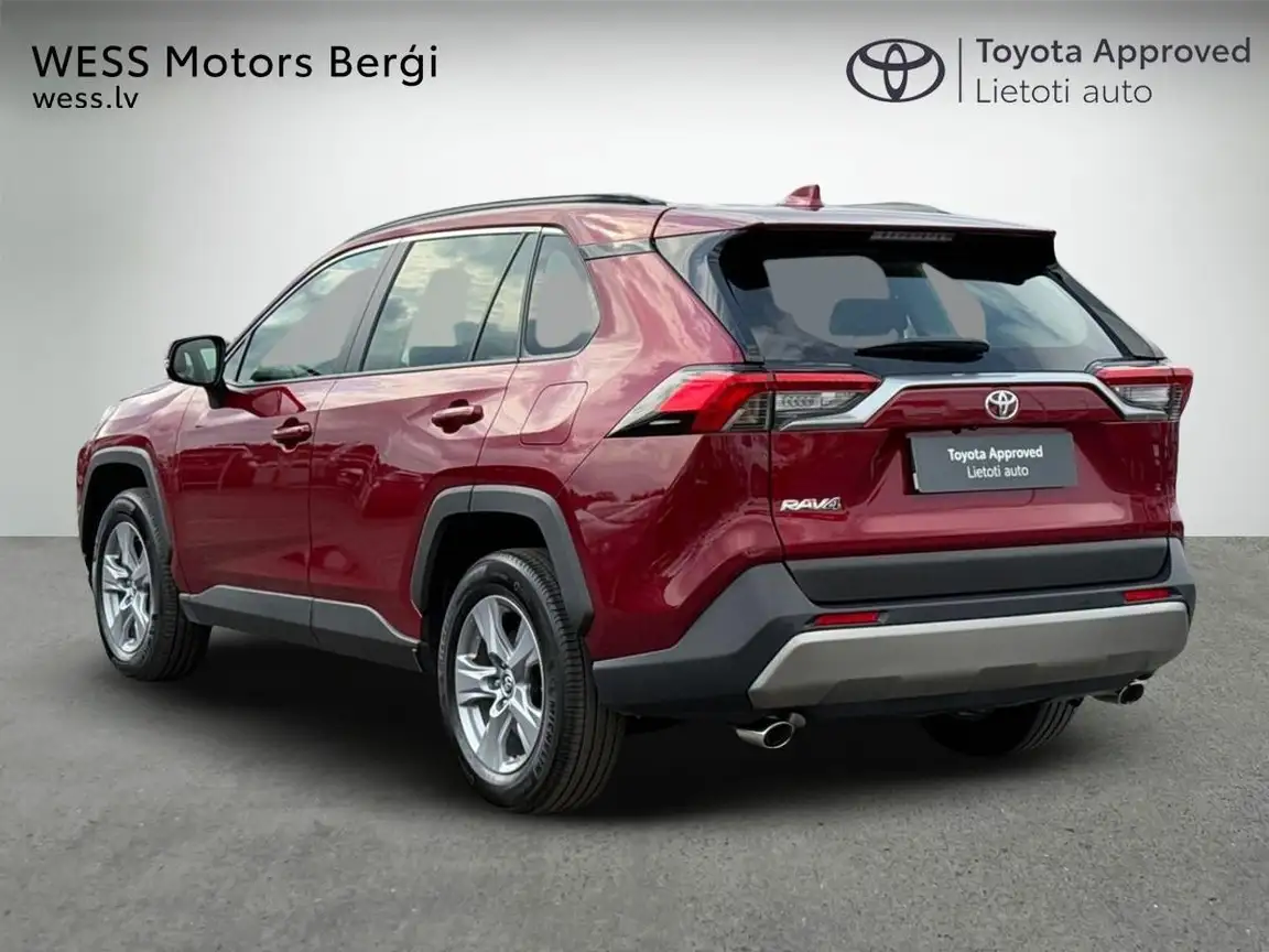 TOYOTA RAV4