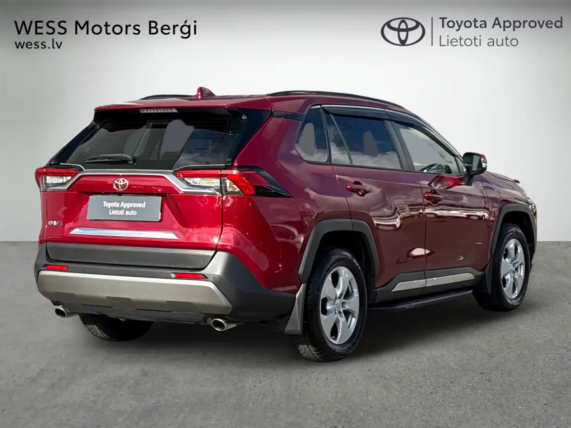 TOYOTA RAV4