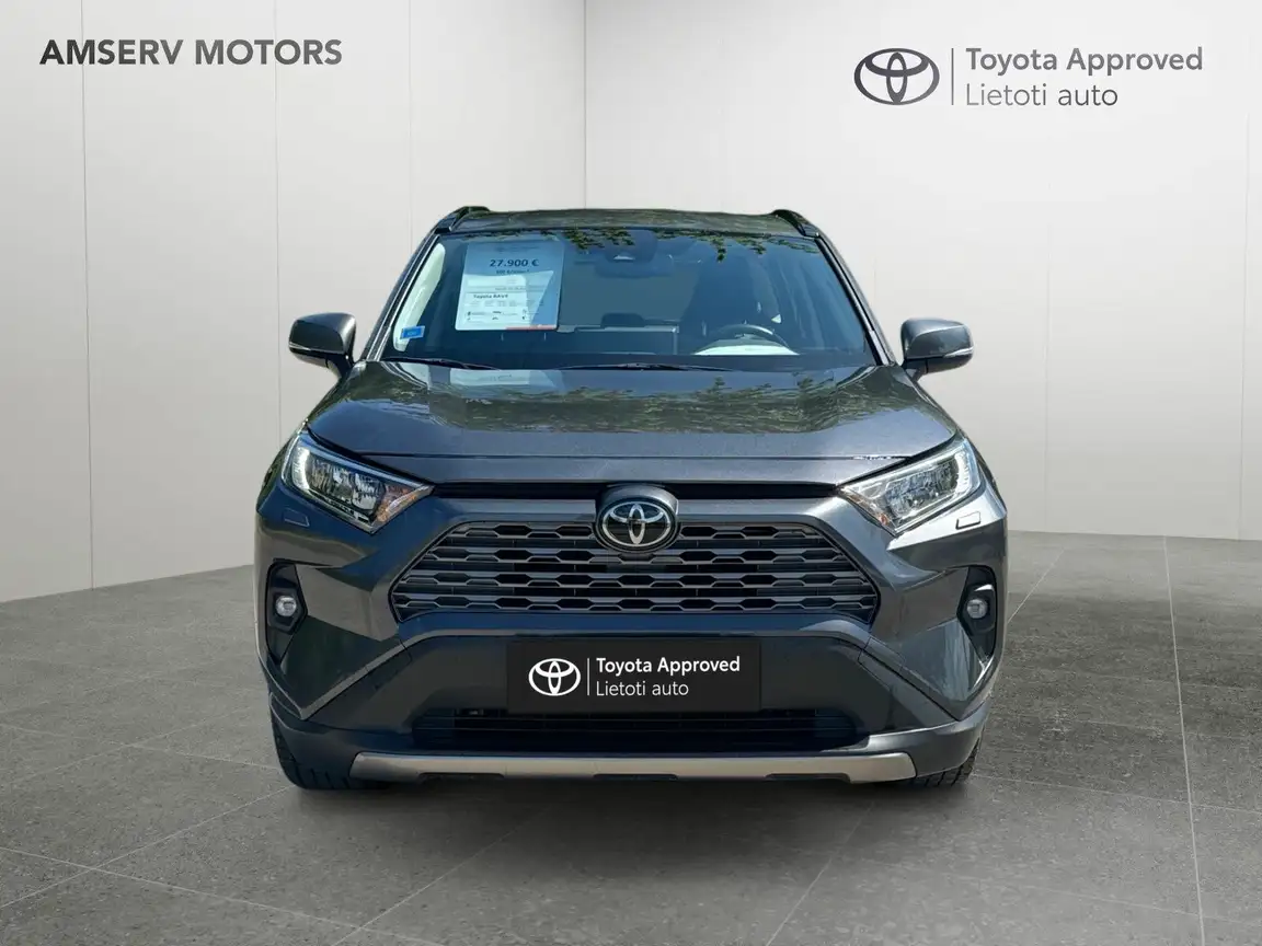 TOYOTA RAV4