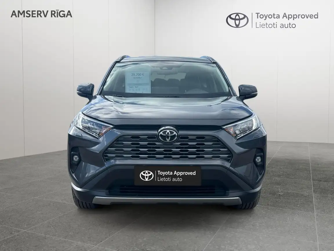 TOYOTA RAV4