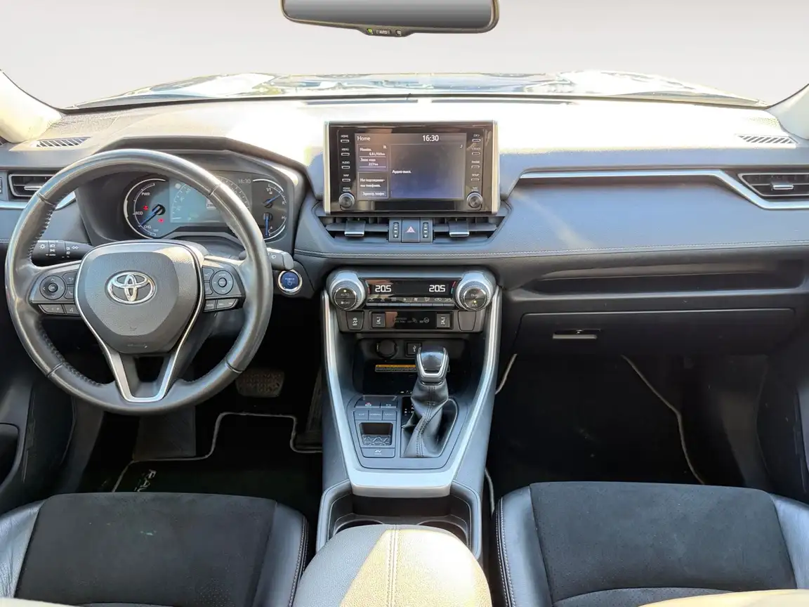 TOYOTA RAV4