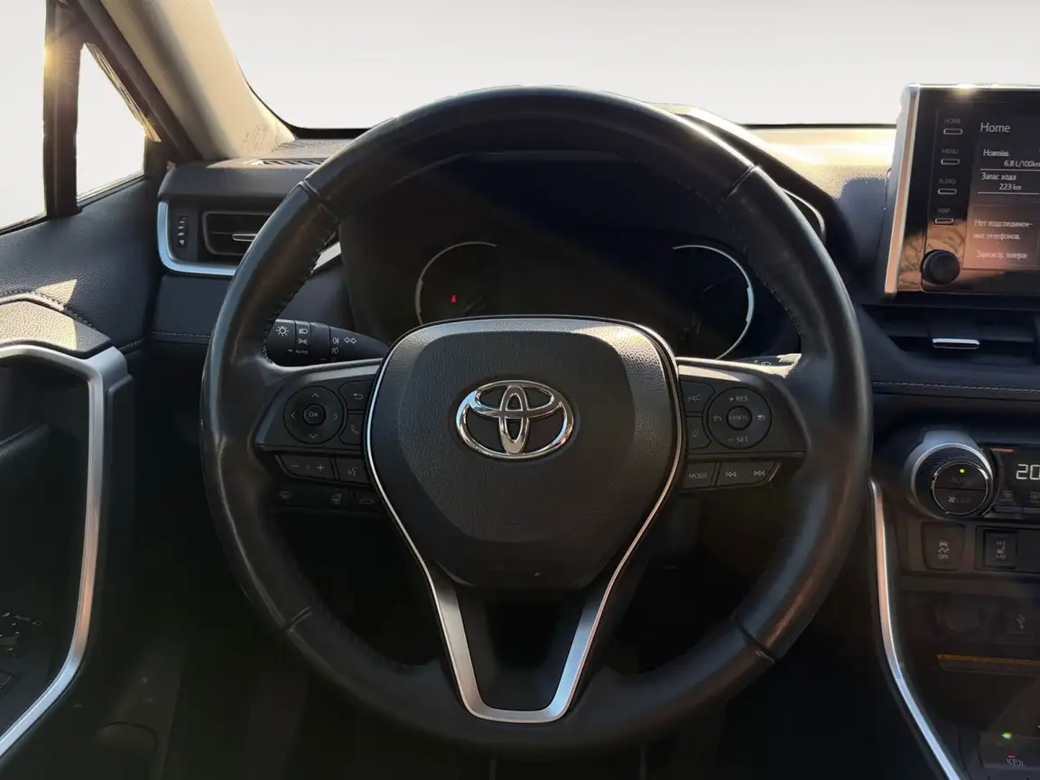 TOYOTA RAV4