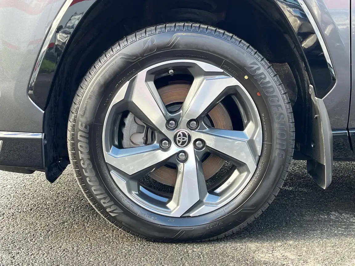TOYOTA RAV4