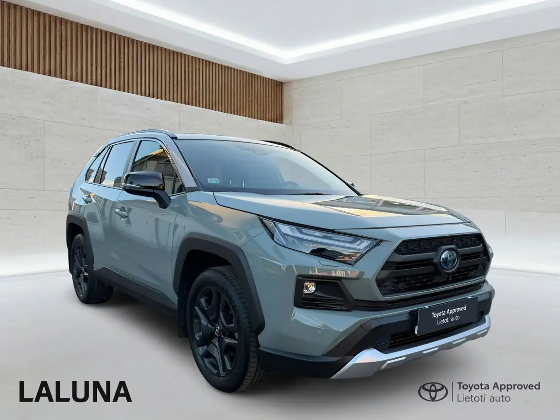 TOYOTA RAV4