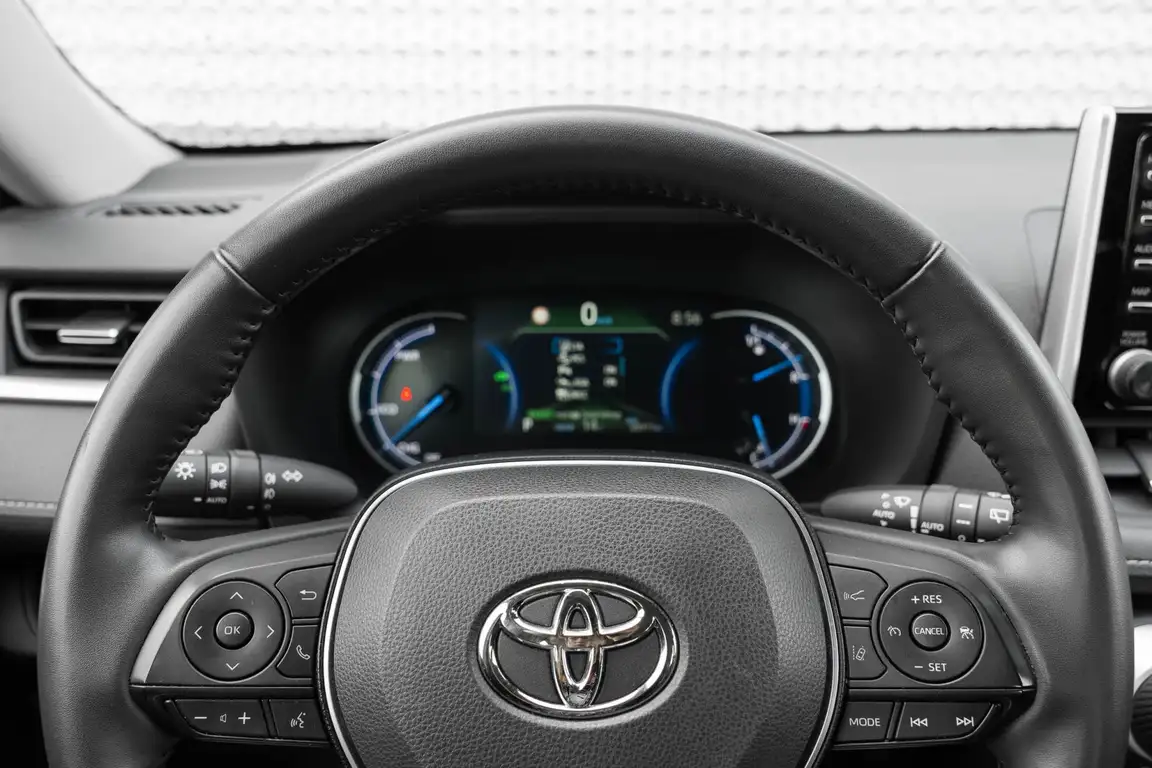 TOYOTA RAV4