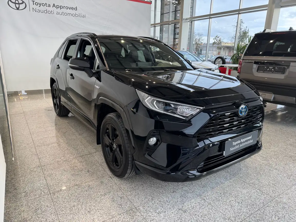 TOYOTA RAV4